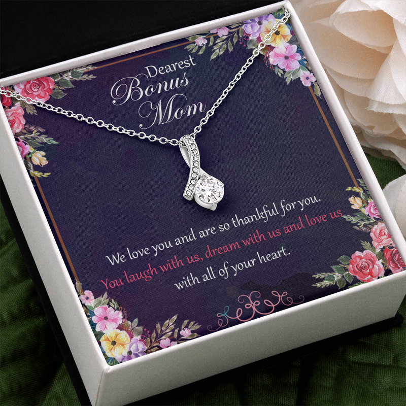 Alluring Beauty Necklace for Bonus Mom