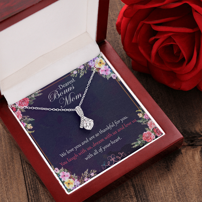 Alluring Beauty Necklace for Bonus Mom